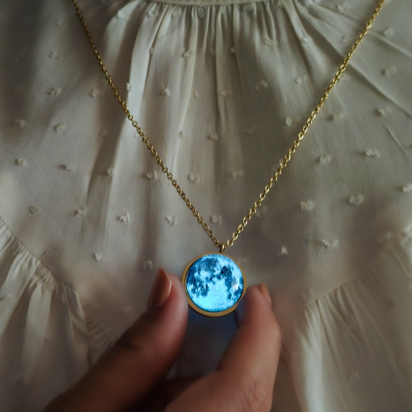 Collar de Luna - laminado en ORO 14k - Doble Cara - Brilla En la Oscuridad Lunna
