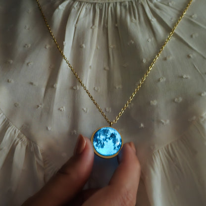 Collar de Luna - laminado en ORO 14k - Doble Cara - Brilla En la Oscuridad Lunna