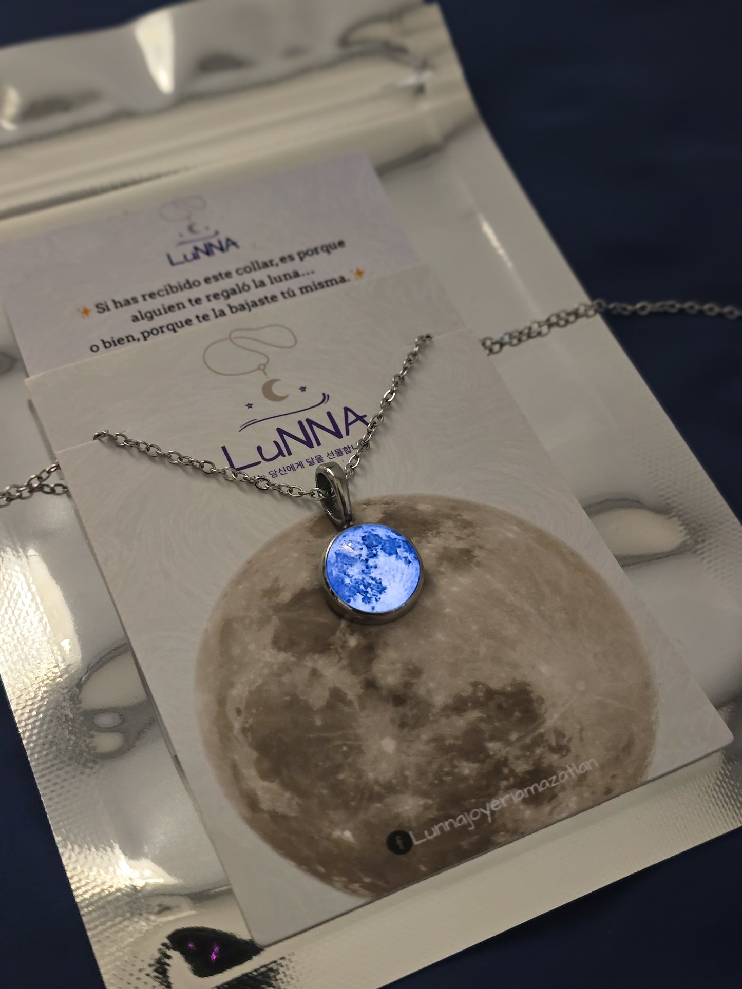 Collar de luna mini 14mm Brilla en la oscuridad 🌑🌓~