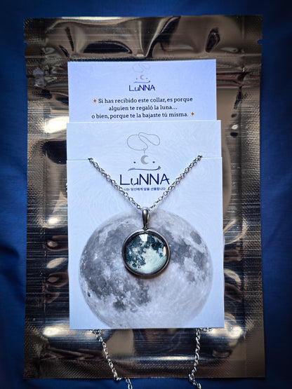 Collar de luna Brillo Azul ~