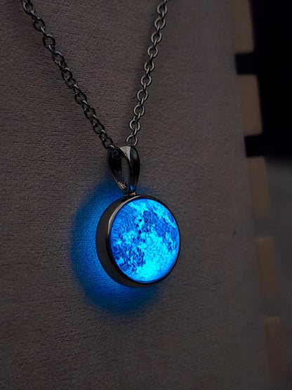 Collar de Luna Doble Cara 16mm Brilla En la Oscuridad Lunna