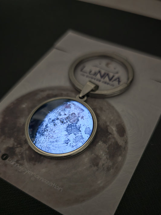Llavero de luna ~ Brilla en la oscuridad 🌑🌕