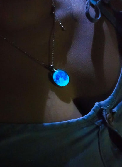 Collar de luna Brillo Azul ~