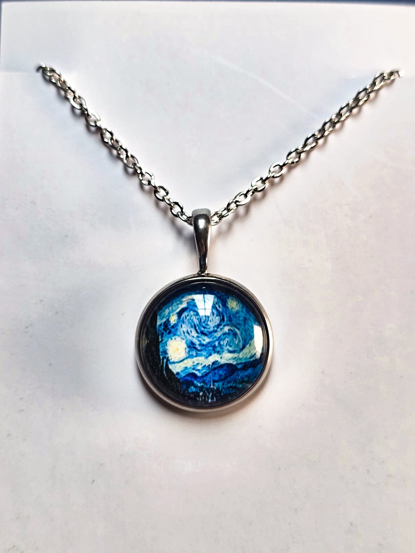 Collar La Noche Estrellada de Van Gogh + Brilla Oscuridad!