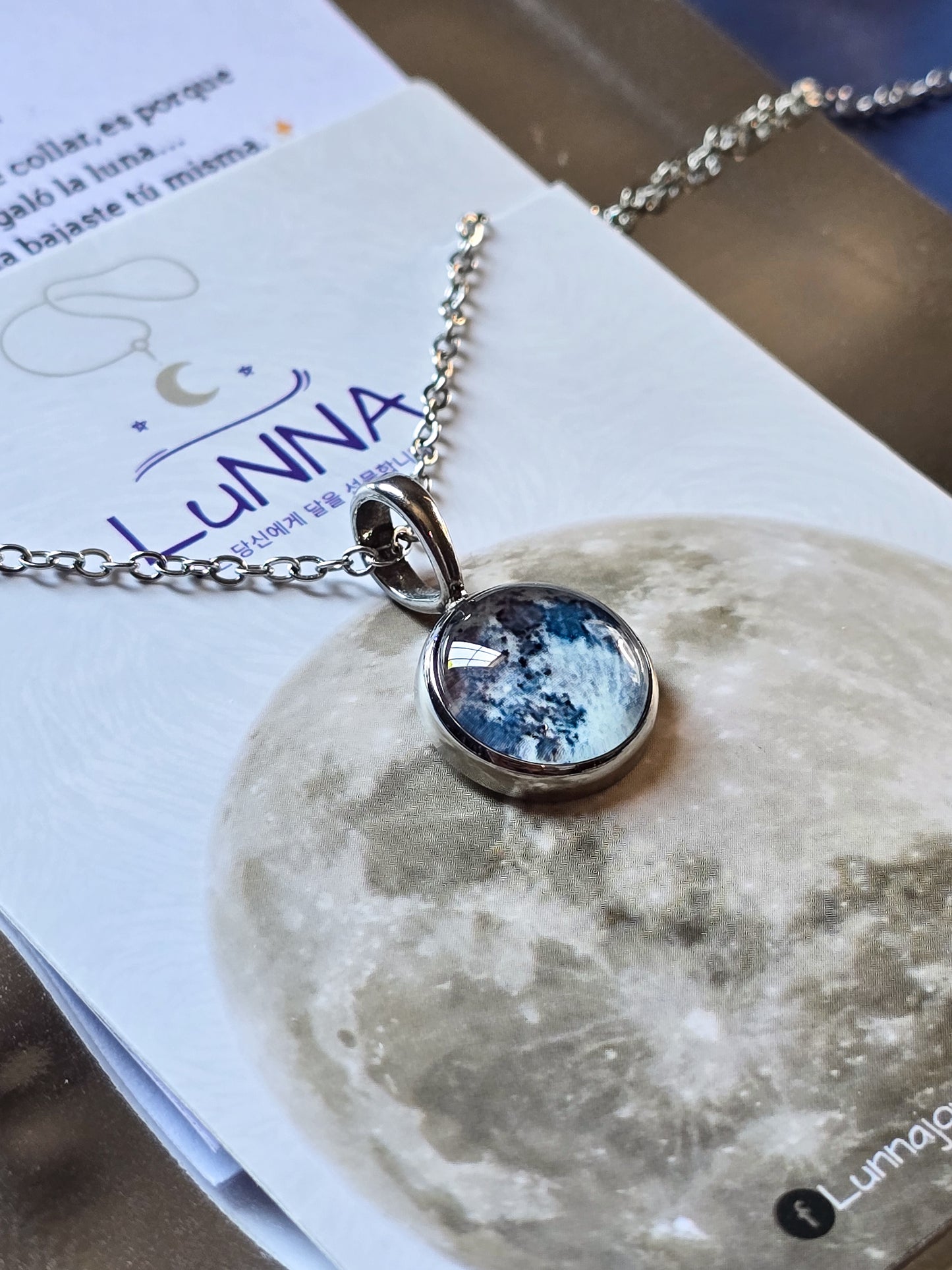 Collar de luna mini 14mm Brilla en la oscuridad 🌑🌓~